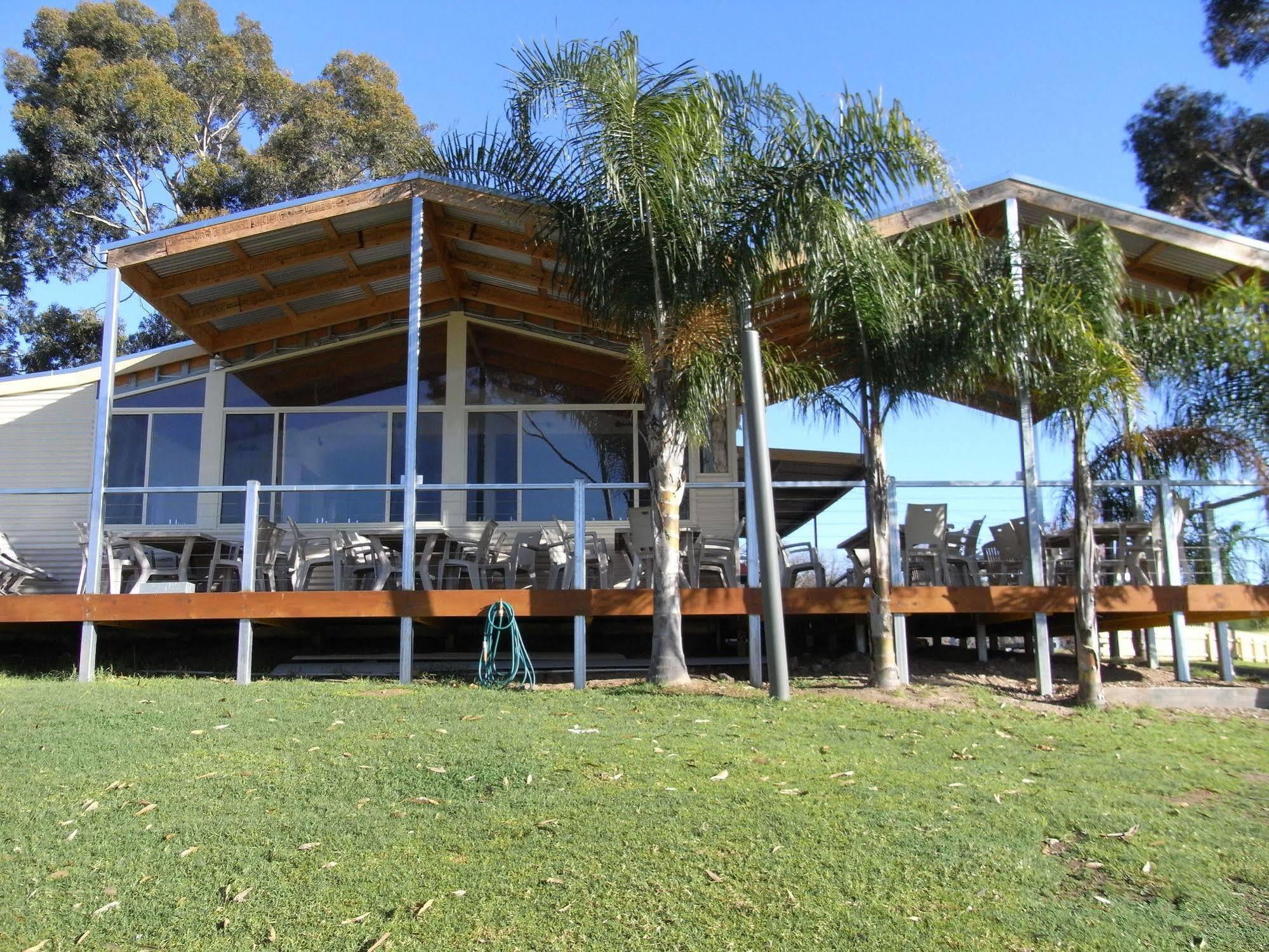 Discovery Parks - Lake Hume, New South Wales מראה חיצוני תמונה